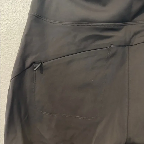 Athleta Dark Green Cargo Pants - Picture 6 of 7